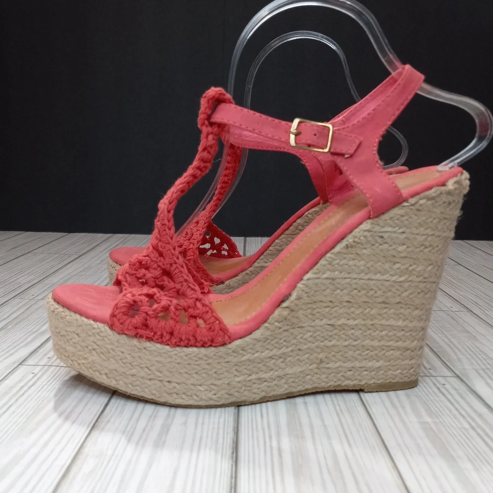 NEW Wet Seal Braided Crochet Espadrille Wedge Platforms